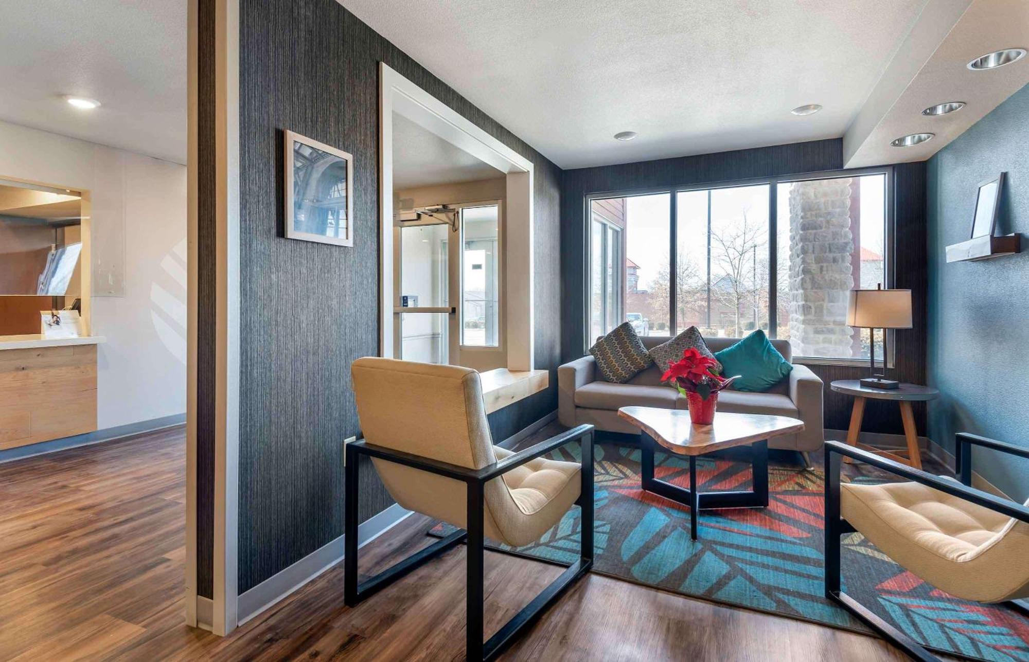 Extended Stay America Select Suites - Pittsburgh - Cranberry クランベリー・タウンシップ エクステリア 写真