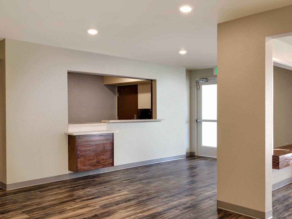 Extended Stay America Select Suites - Pittsburgh - Cranberry クランベリー・タウンシップ エクステリア 写真